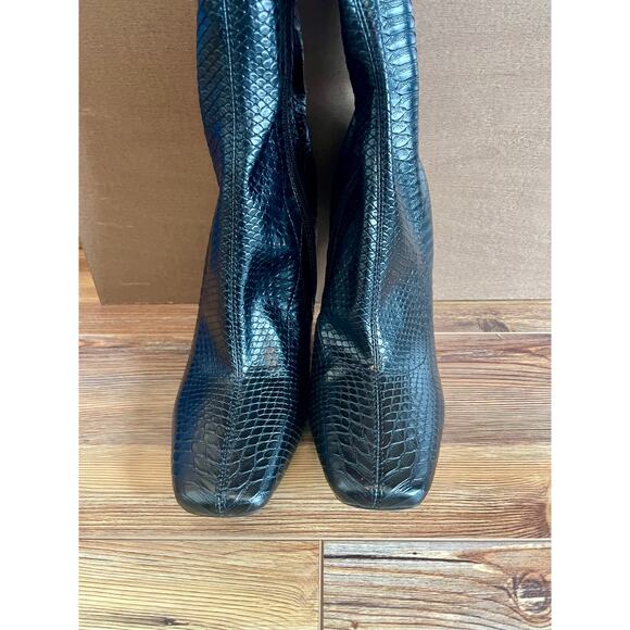 Azalea Wang Black Snakeskin Boots - Picture 3 of 6